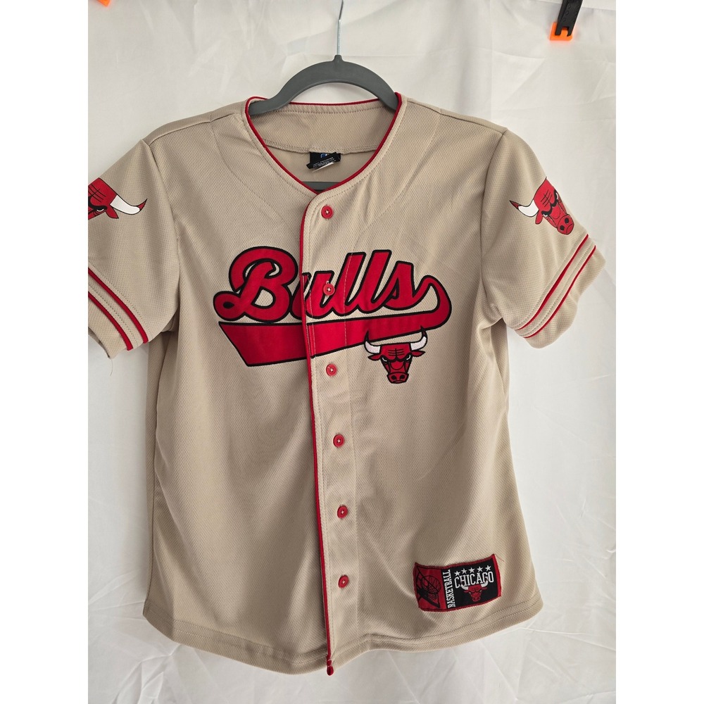 Kids Chicago Bulls Baseball Jersey Tan Red Youth Size‎ 14-16 NBA Basketball